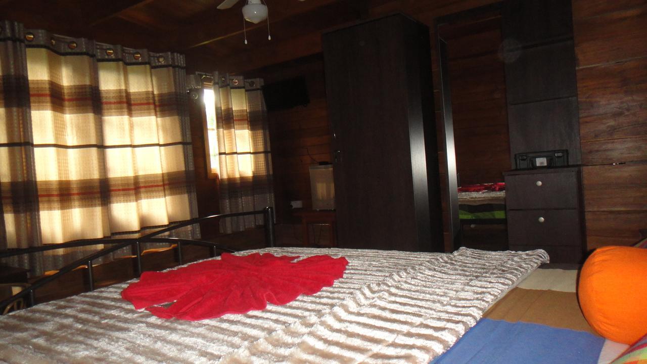 Ma Oya Retreat Pinnawala Pinnawala (Kegalle) Exteriör bild