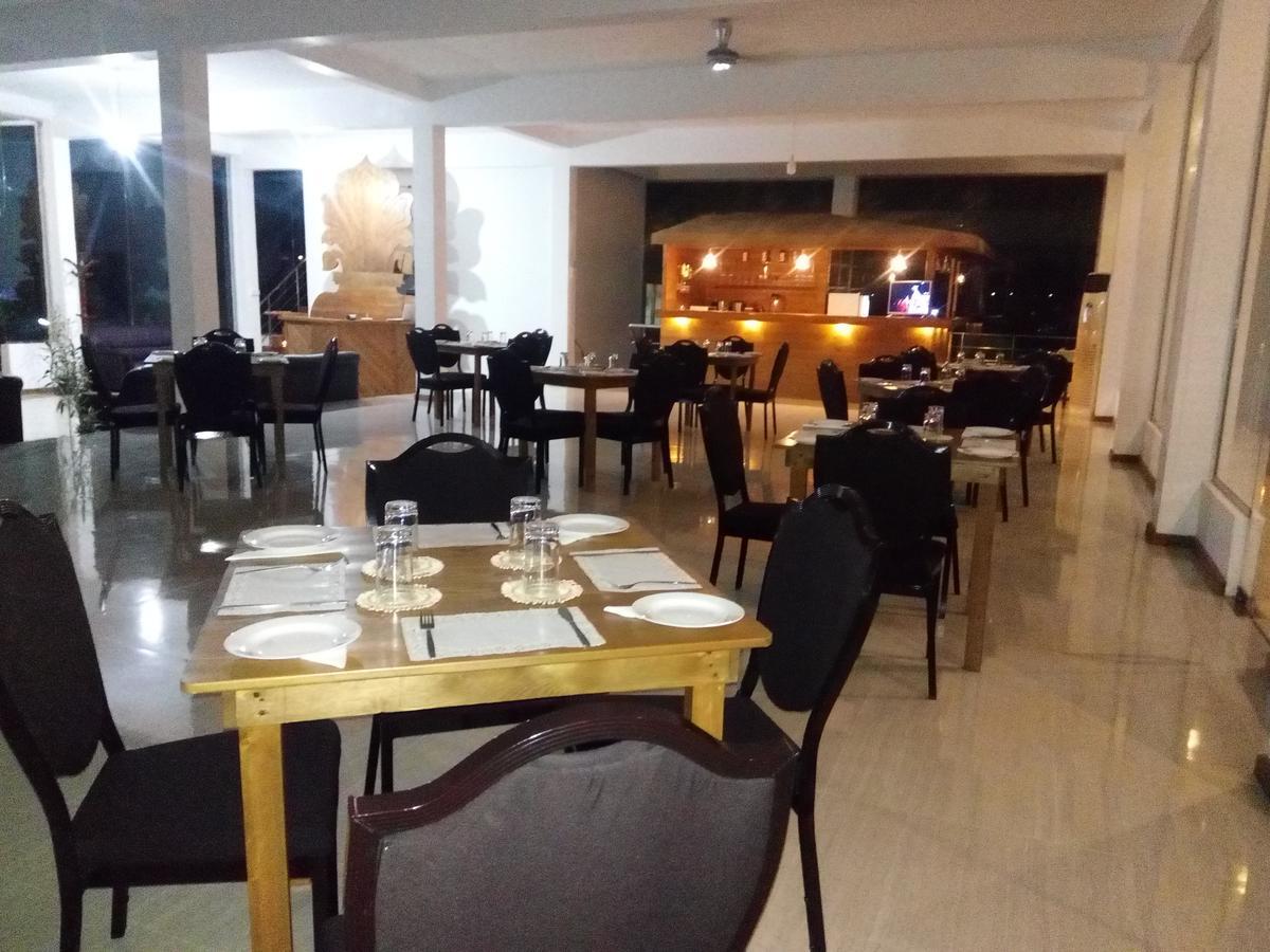 Ma Oya Retreat Pinnawala Pinnawala (Kegalle) Exteriör bild